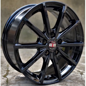 Alcasta M61 7x17 PCD 5x114,3 ET 45 Dia 67.1 Черный