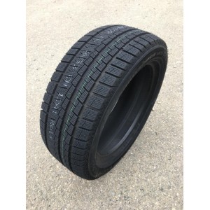 Habilead AW33 305/40R20 112H